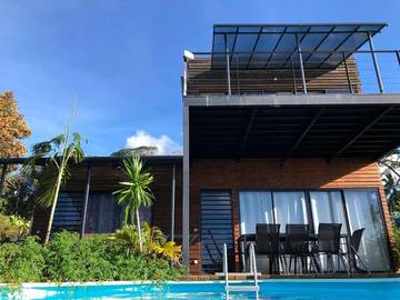 Villa pour 8 personnes, avec vue sur l’océan et jardin ainsi que vue et balcon dans Tahiti