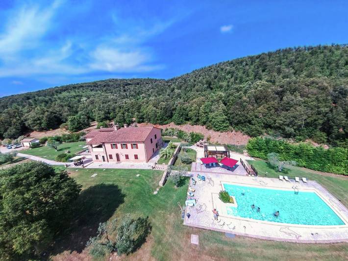 Cascina a Montoro vicino al castello in Narni, Provincia di Terni