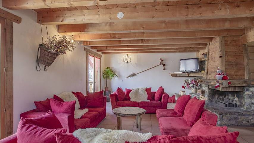 Gîte pour 14 personnes, avec sauna et terrasse, animaux acceptés à Saint-Martin-de-Belleville - 3