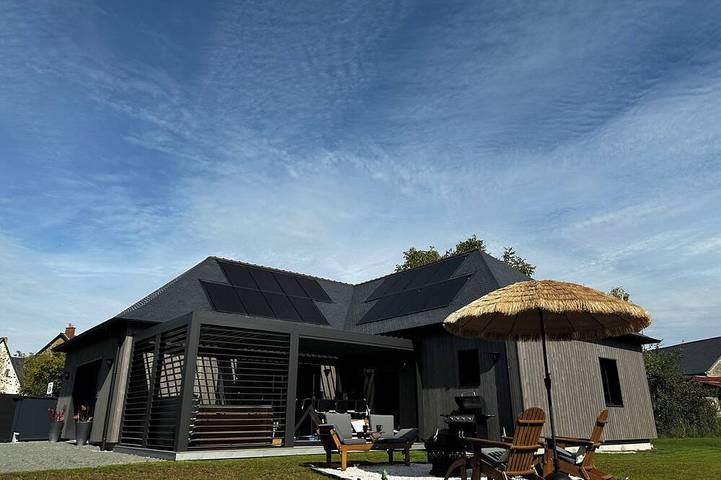 Location de vacances pour 4 personnes, avec jacuzzi ainsi que sauna et jardin à Blandouet