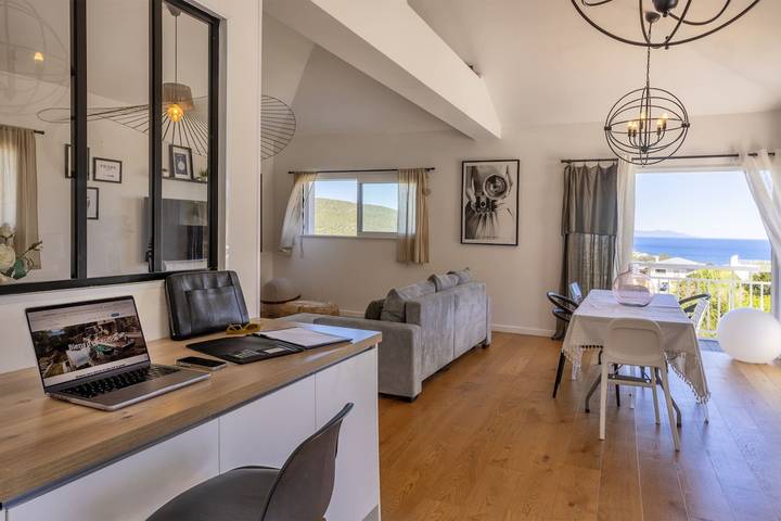 Villa pour 10 personnes, avec piscine et jardin, adapté aux familles dans Cap Corse - 4