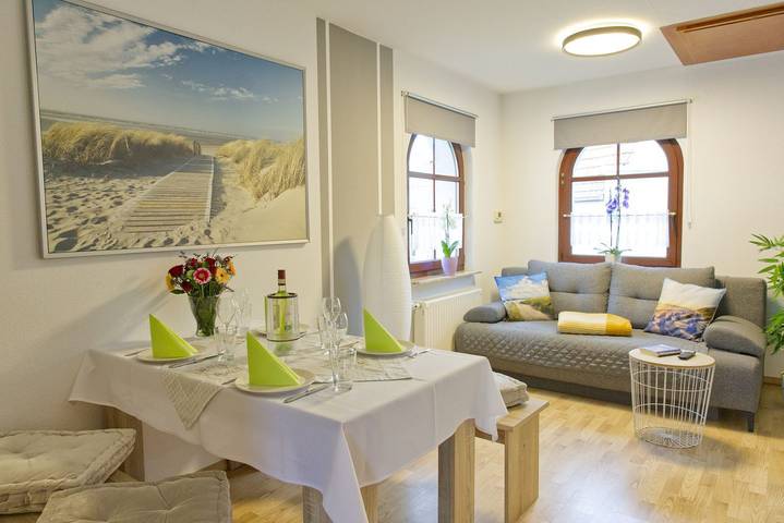 Ferienwohnung für 4 Personen, mit Garten und Ausblick in Bad Liebenstein