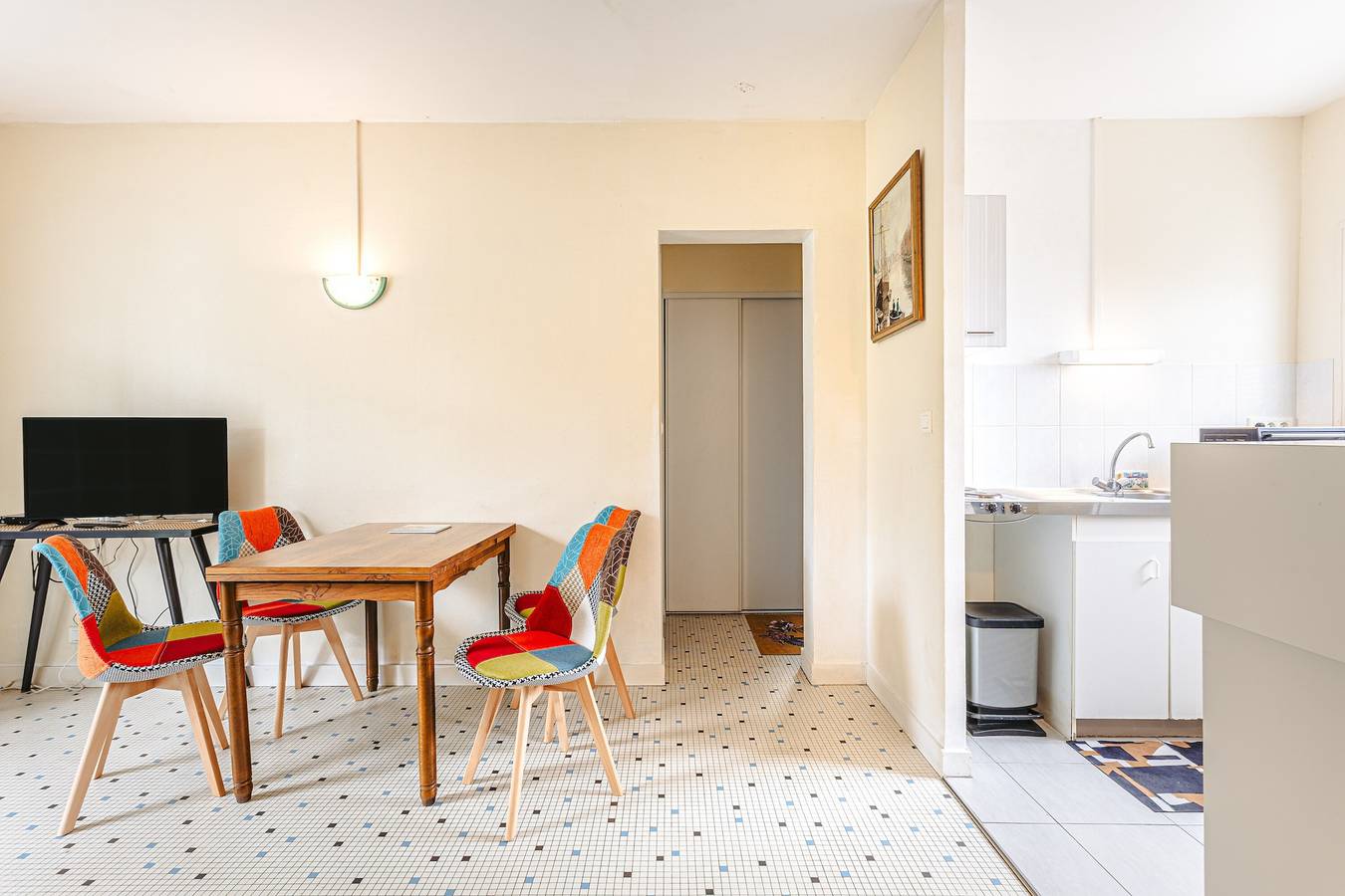 Ferienhaus 'Longère Proche Plage Et Forêt 1' mit gemeinsamer Terrasse, gemeinsamem Garten und Wi-Fi in Saint-Trojan-les-Bains, Côte de Beauté