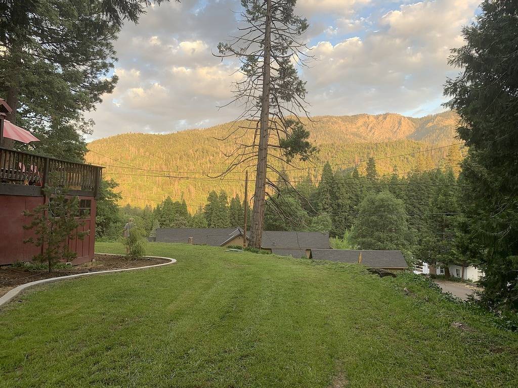 Log Cabin for 5 Guests in Sequoia National Park, Tulare County