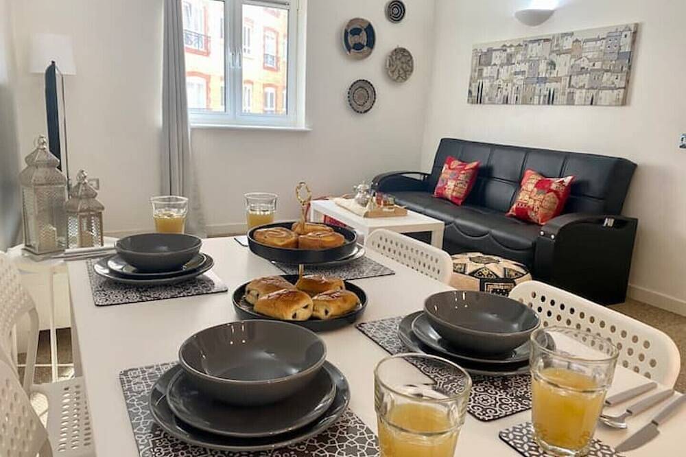 Apartment for 6 People in Northampton, Northamptonshire