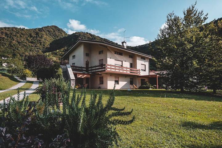 Casa vacanza per 4 persone, con idromassaggio e giardino, con animali domestici - 1
