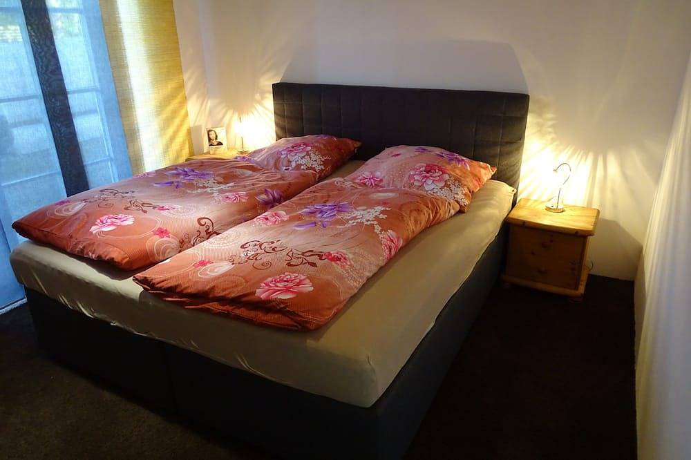 Ganze Wohnung, 125m² Ferienwohnung direkt am Salemer See nahe Ratzeburg / Lübeck in Salem (Herzogtum-Lauenburg), Naturpark Lauenburgische Seen