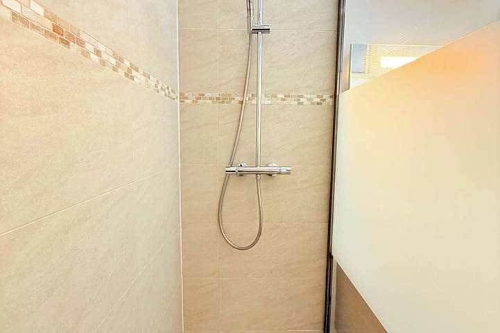Appartement entier, Stay in the Heart of Brussels – Steps from Grand Place & Manneken Pis in Bruxelles, Région de Bruxelles
