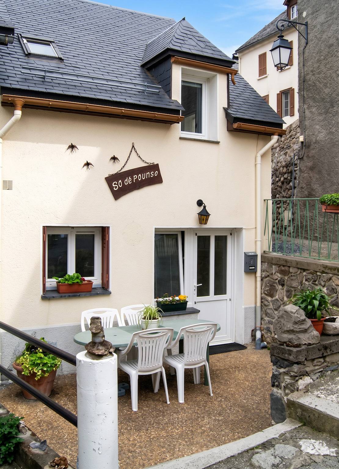 Einladendes Haus in Betpouey mit herrlicher Terrasse in Betpouey, Nationalpark Pyrenäen