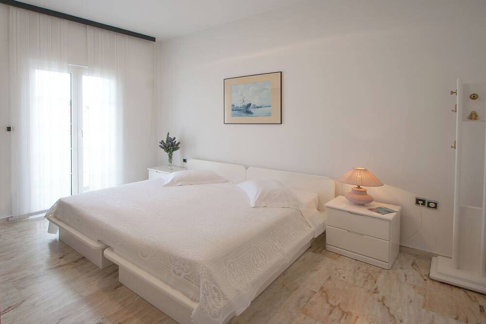 Ganze Wohnung, Villa Penelope – Cozy & Stylish Getaway in Stunning Skiathos! in Sporaden