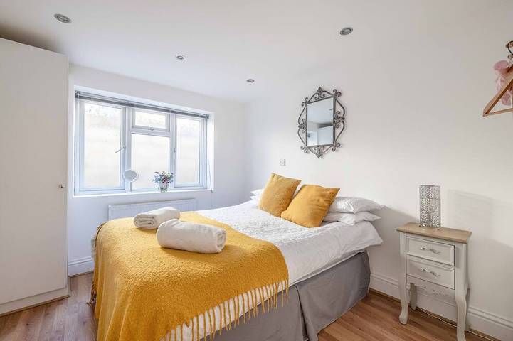 Location de vacances pour 6 personnes, avec Jacuzzi à Windsor - 2