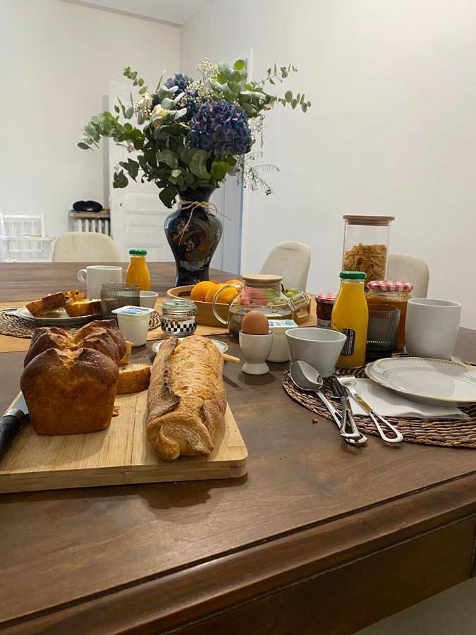 Maison d’hôte pour 2 personnes, avec vue ainsi que piscine et jardin, animaux acceptés dans l' Ain - 4