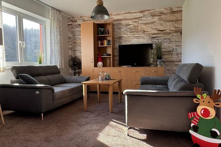 Ferienwohnung für 6 Personen, mit Balkon und Garten - 1