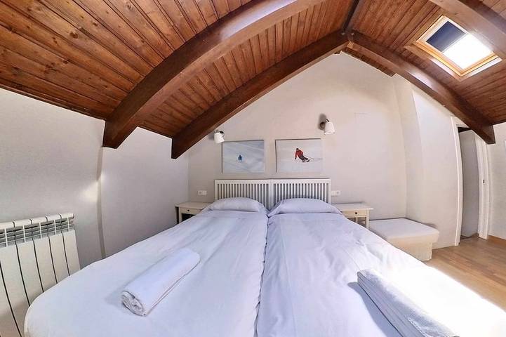 Ganze Wohnung, Marmotte - tucasaenlospirineos in Escarrilla, Sallent de Gállego