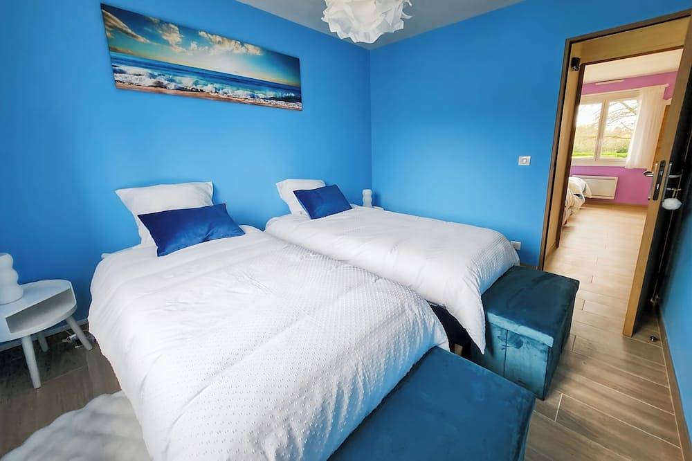 Villa L'Isachrist, Calme, Confort, 20' Disneyland in Maisoncelles-en-Brie, Seine-et-Marne