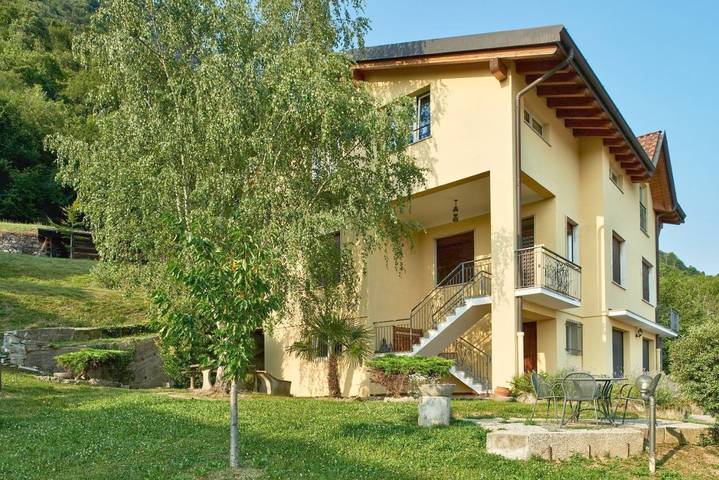 Gîte pour 6 personnes, avec vue ainsi que vue sur le lac et jardin à Maslianico - 3