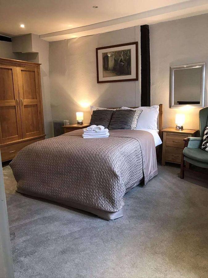 Golden Cross Guesthouse in Oxford, Oxfordshire