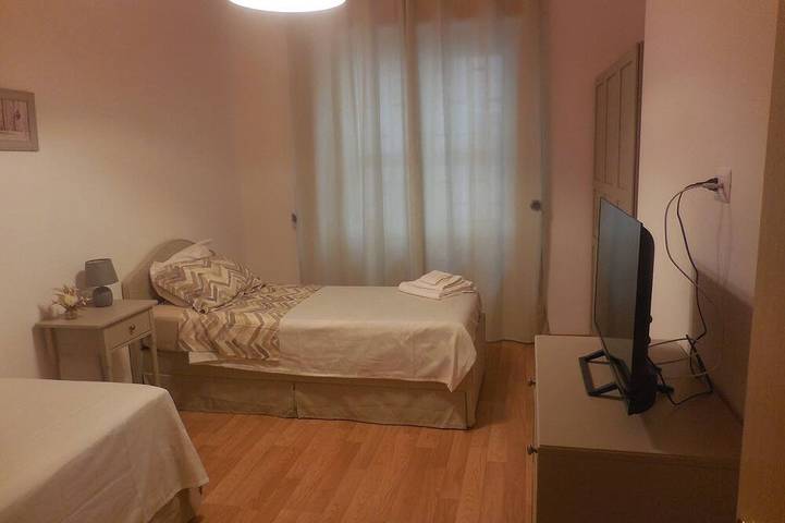 Appartement entier, Michelangelo 33 New Home: Apartment with a View of the Pozzuoli Amphitheater in Campi Flegrei, Pouzzoles