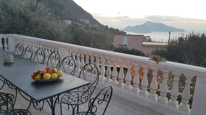 Casa vacanza per 4 persone, con panorama e giardino - 1