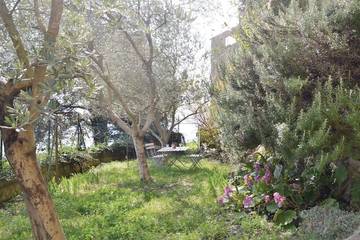 Gîte pour 7 personnes, avec jardin et terrasse à Pierrefeu
