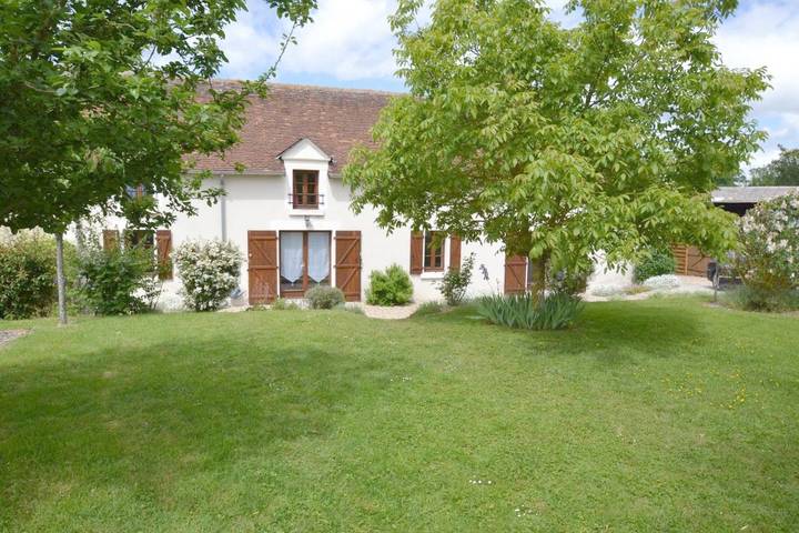 Location de vacances pour 7 personnes, avec vue et jardin, animaux acceptés dans Fontguenand - 2