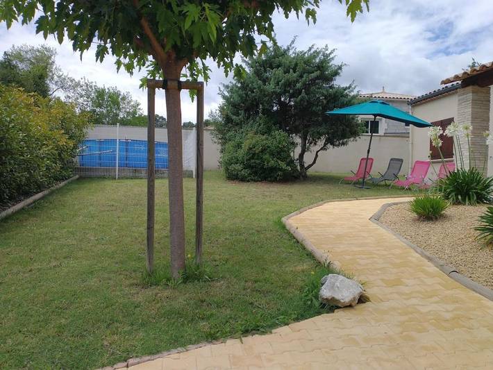 Location de vacances pour 6 personnes, avec jardin et piscine à Saint-Montan - 3