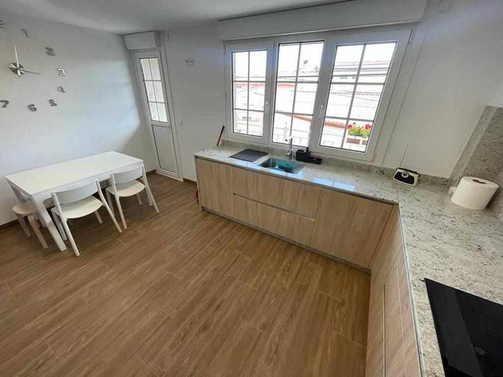 Gîte pour 8 personnes, avec balcon à Malpica de Bergantiños - 4