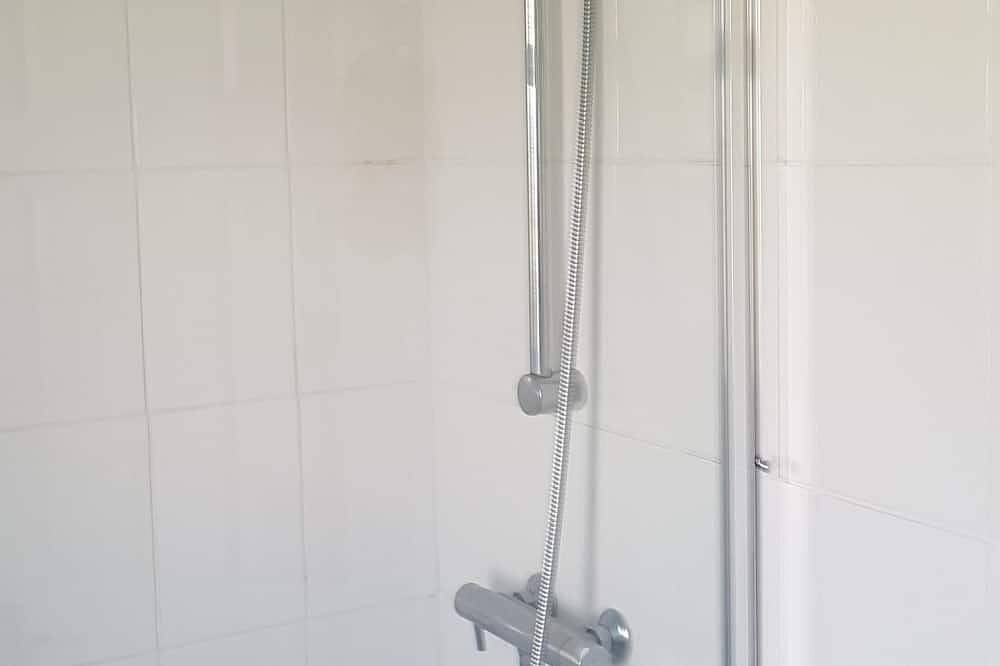 Welcomehouse is a lovely bungalow close to the beach with Free Wifi. in Lossiemouth, Moray
