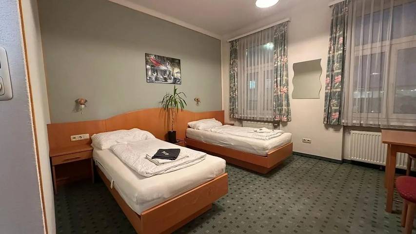 Chambre pour 2 personnes, avec terrasse, animaux acceptés