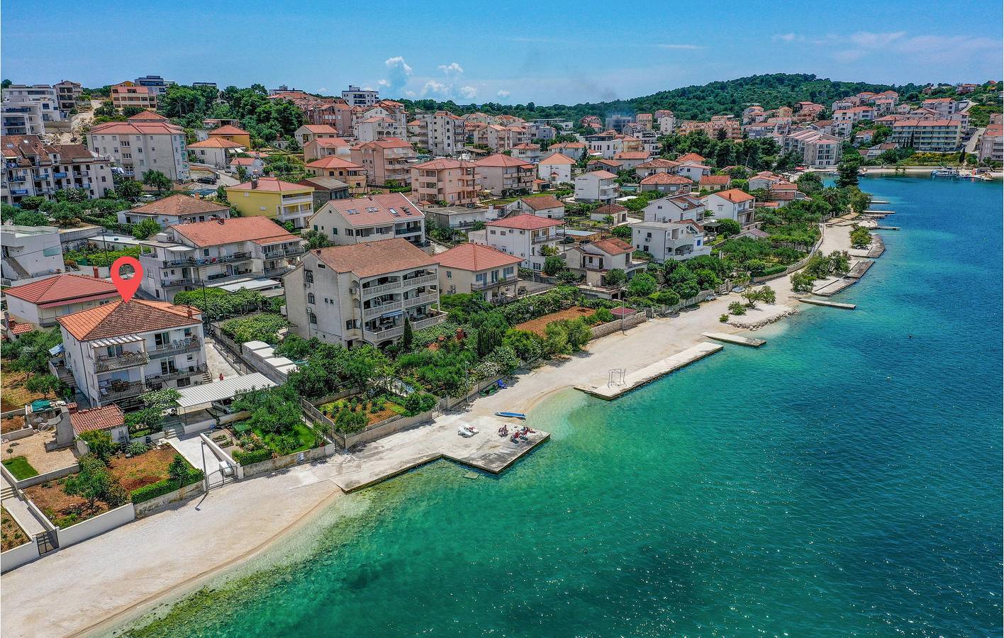Ganze Ferienwohnung, Ferienwohnung für 6 Personen mit Terrasse in Okrug Gornji, Ciovo