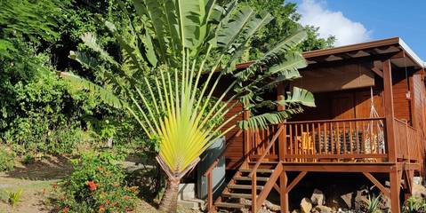 Gîte pour 2 personnes, avec jardin et piscine à Pointe-Noire
