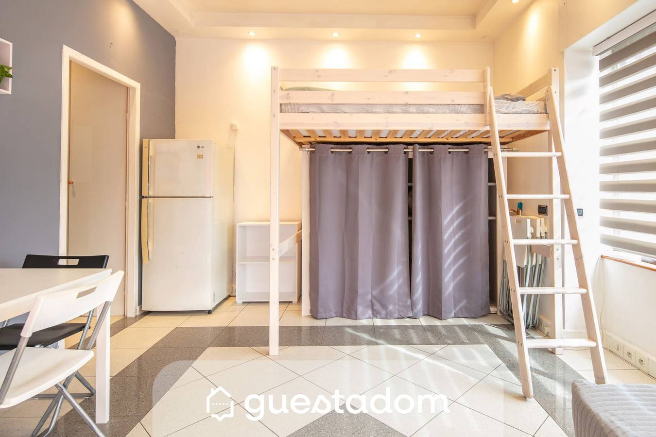 Studio entier, Le Local - Climatisation - Petfriendly in Grenoble, Isère