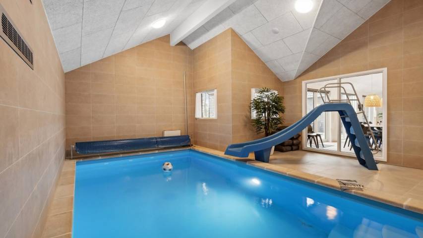 Ferienhaus für 20 Personen, mit Terrasse und Garten sowie Sauna in Henne Strand - 3