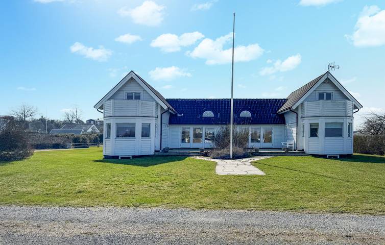 Ferienhaus für 10 Personen, mit Terrasse und Garten in Köpingsvik