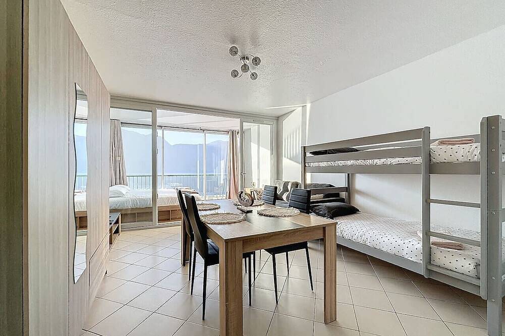 Entire apartment, Tresserve - L`Écrin du lac in Tresserve, Chambéry region