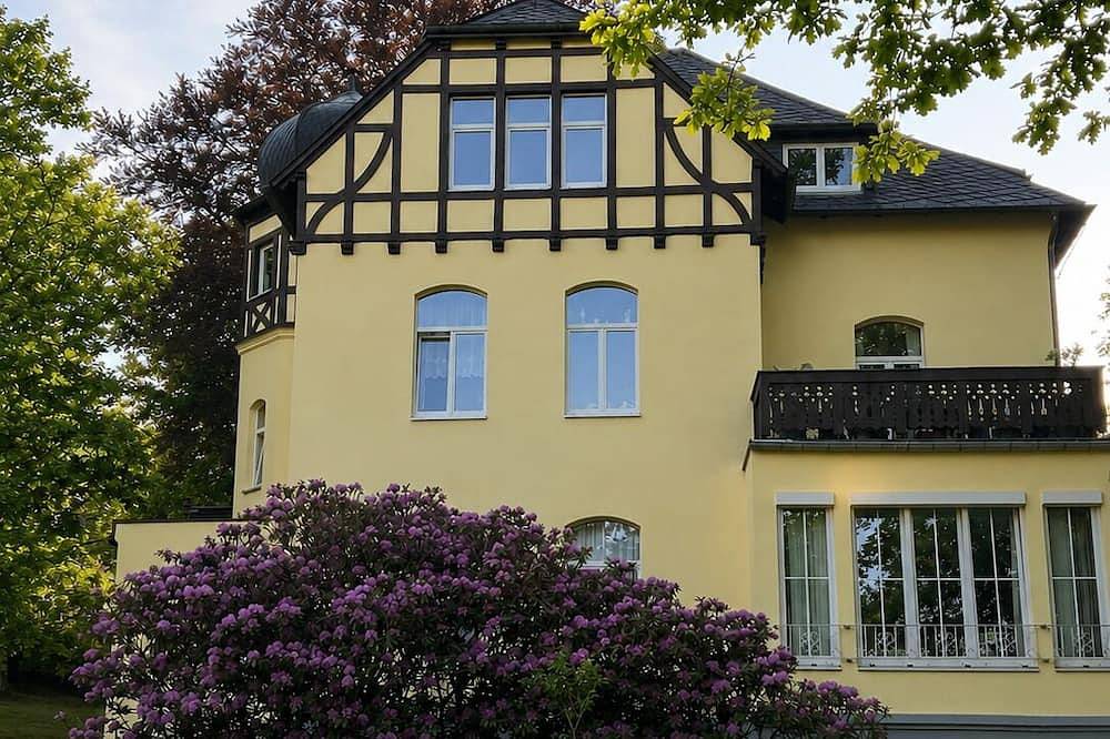 Ganze Wohnung, Ruhige Ferienwohnung für 4 Gäste, 60m² in Bad Elster nahe Wald, Teich. Parkplatz in Bad Elster, Chemnitz und Umgebung