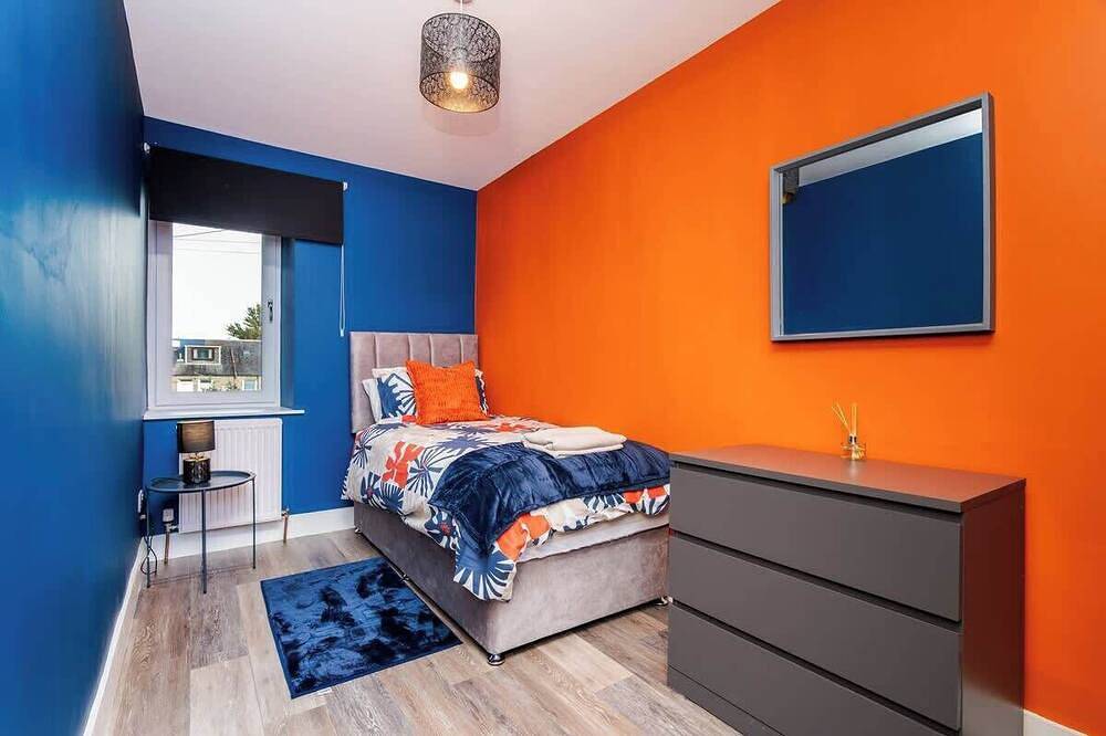 Entire apartment, Airport Apartment | Bucksburn Aberdeen | Free Parking | Fast Wifi | Contractors in Aberdeen, Aberdeenshire