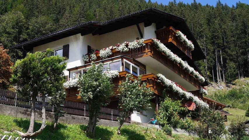 Ferienwohnung für 5 Personen, mit Balkon in Schruns-Tschagguns - 2