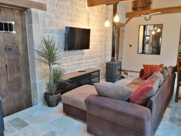Gîte pour 6 personnes, avec jardin, animaux acceptés à Morey-Saint-Denis