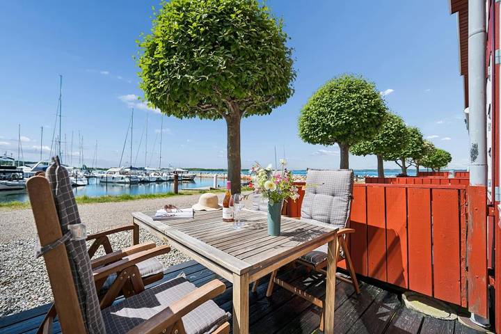 Schönes Ferienhaus mit Blick auf den Jachthafen von Ebeltoft in Ebeltoft (Stadt), Ebeltoft
