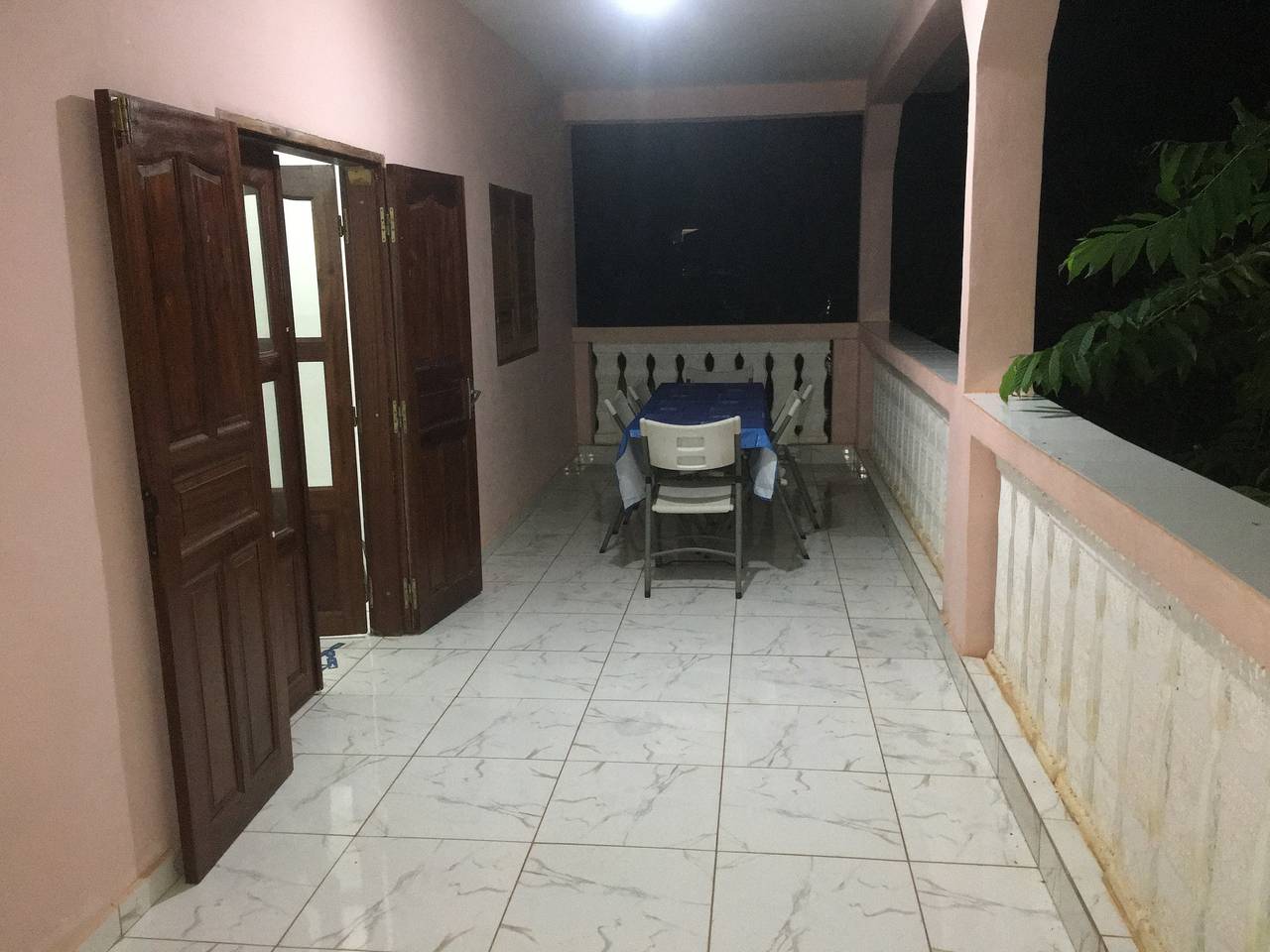 Appartement entier, Appartement spacieux avec vue sur Bandrele, terrasse, barbecue in Bandrele, Mayotte