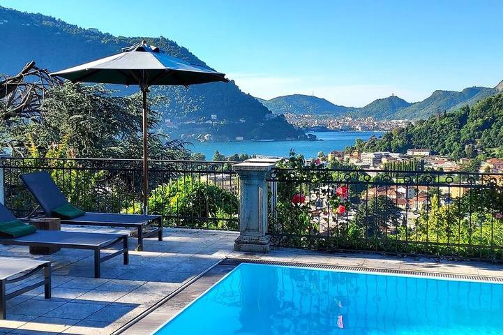 Ferienhaus für 10 Personen, mit Balkon und Garten in Cernobbio