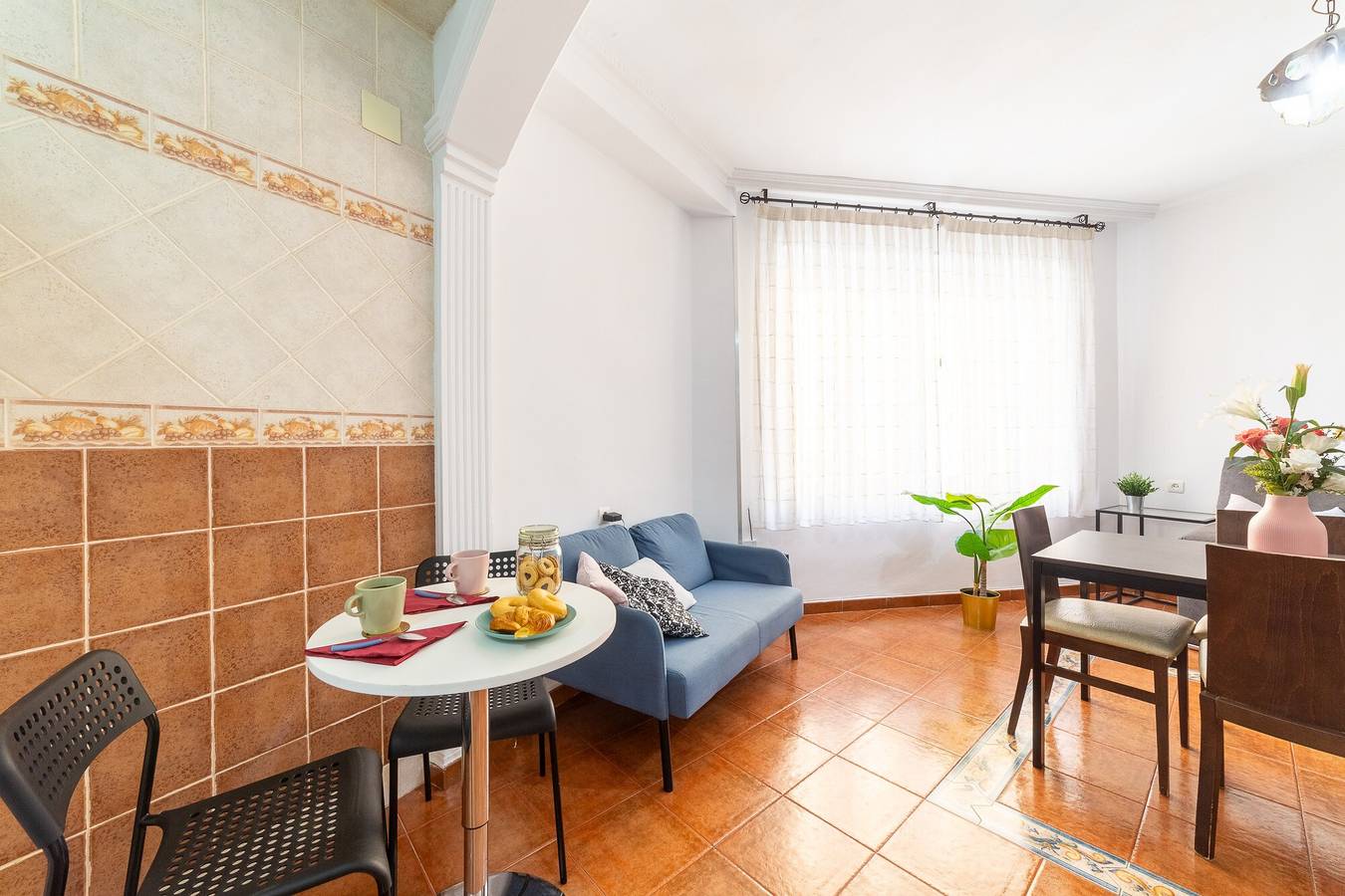 Holiday Home 'Casa Maruchi - Apartamento' near the Beach with Shared Terrace & Wi-Fi in Almería, Costa de Almería