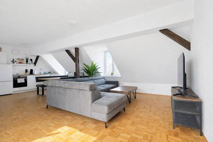 Ferienwohnung für 4 Personen, mit Balkon und Terrasse sowie Garten und Ausblick in Merseburg - 3