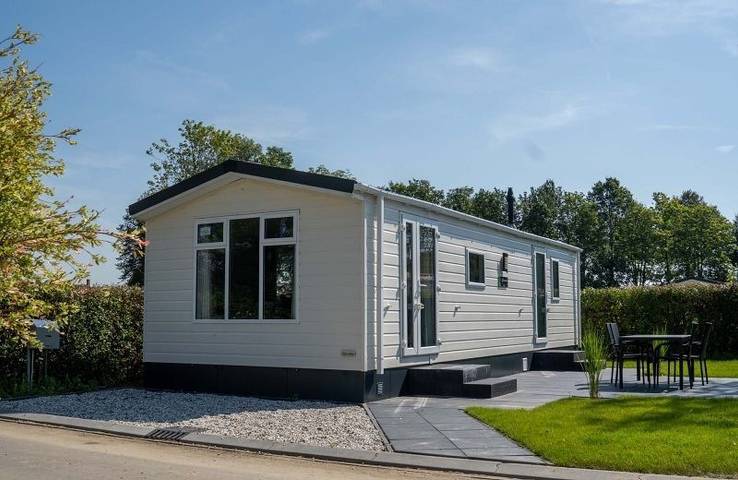 Chalet für 4 Personen, mit Terrasse und Balkon/Terrasse - 1