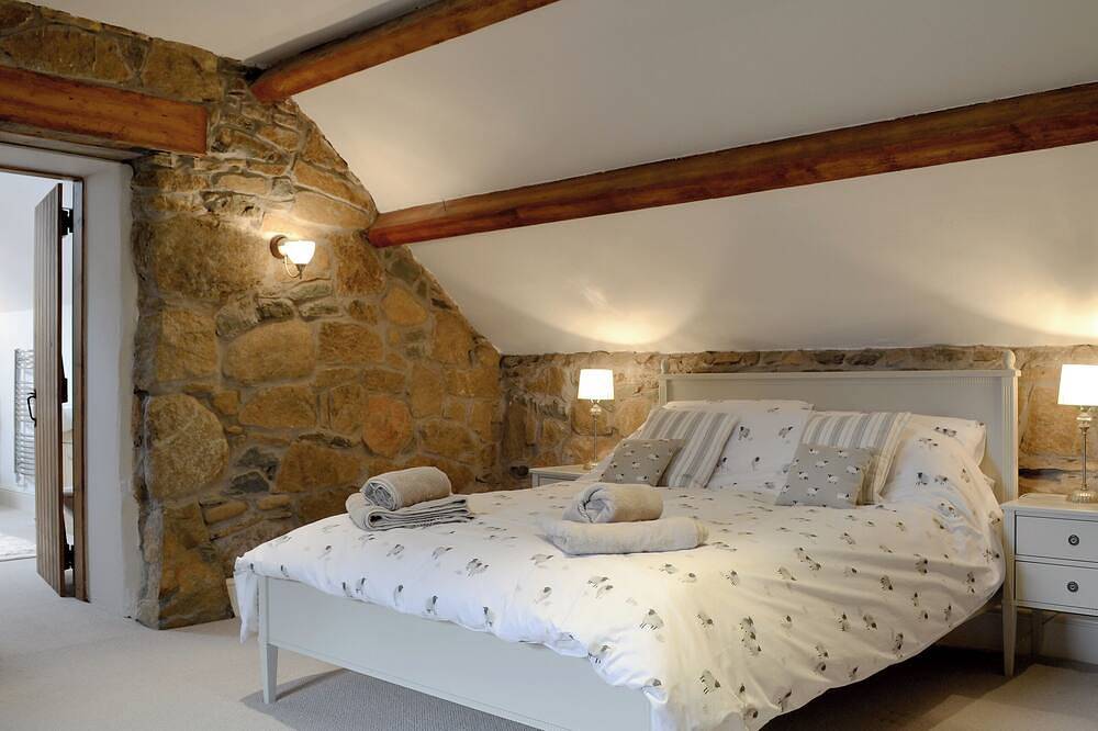 3 bedroom accommodation in Trefriw, near Llanrwst in Llanrwst, Snowdonia