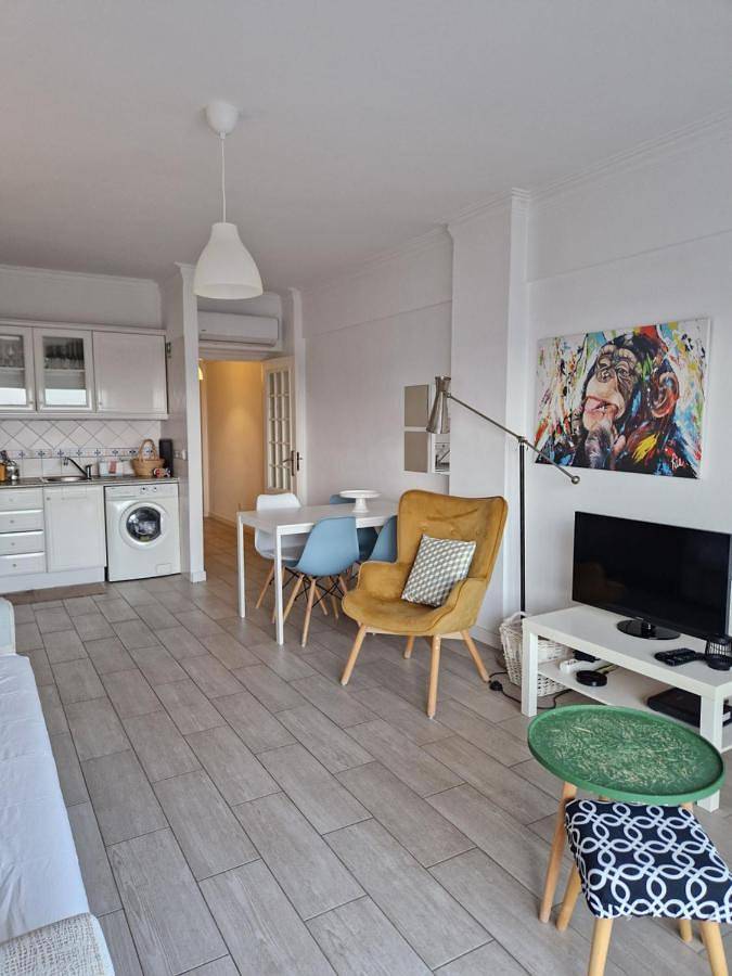 Casa de férias para 2 pessoas, com Varanda e Terraço e ainda Jardim and Vista em Monte Gordo