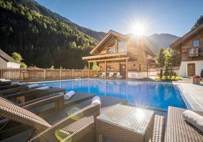Hotel dla 4 osób, z ogród i basen oraz sauna, zwierzęta dozwolone w Pitztal