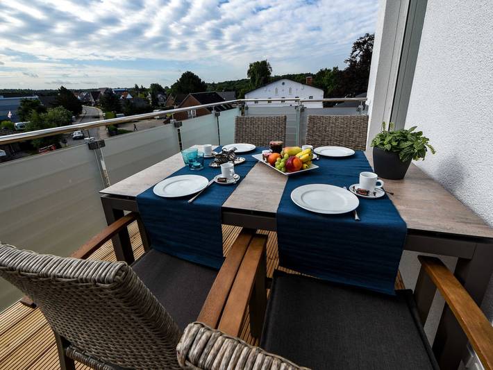 Ganze Ferienwohnung, Refugium Seestrasse - 3-Raum Fewo, 104m², Balkon in Scharbeutz, Ostholstein