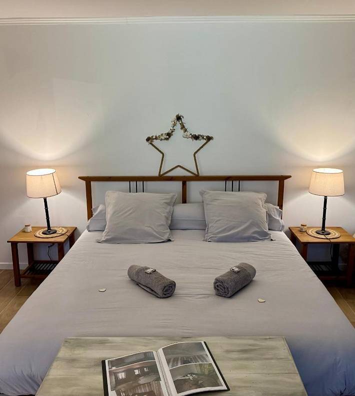Gîte pour 3 personnes, avec Jacuzzi et Vue à Varaignes